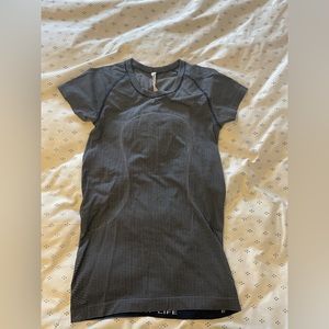 lululemon “Swiftly Tech” short sleeve in navy stripe!